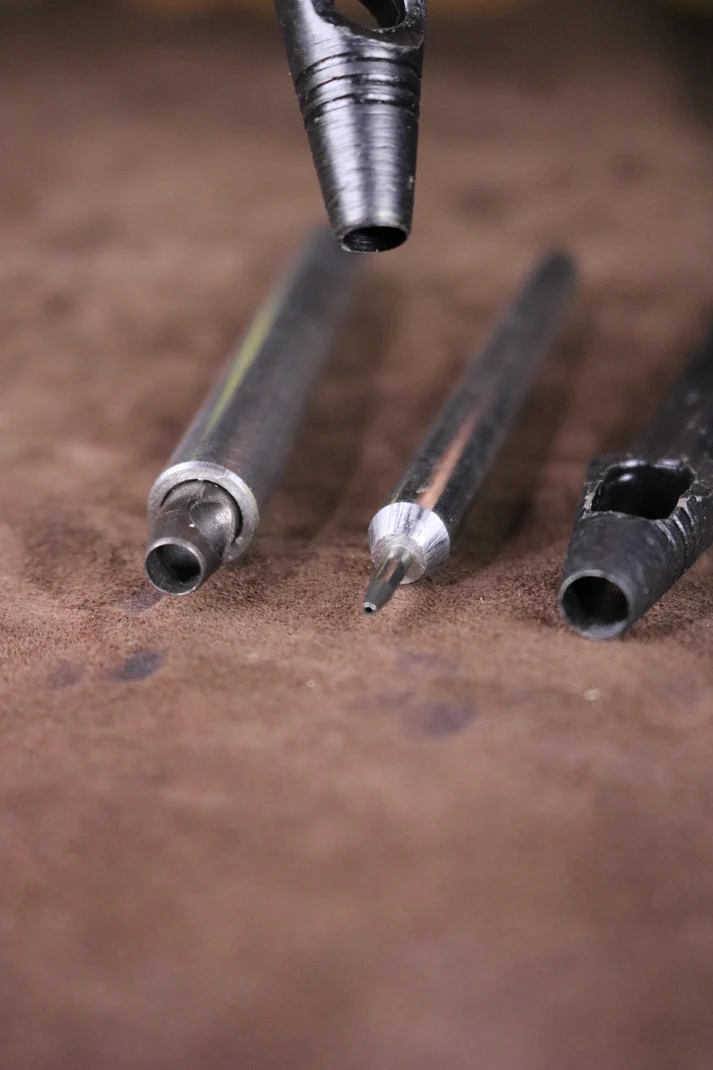 Tekli Vurma Zımba | Deri Delme ve Dikiş İçin Hassas Punch Aleti